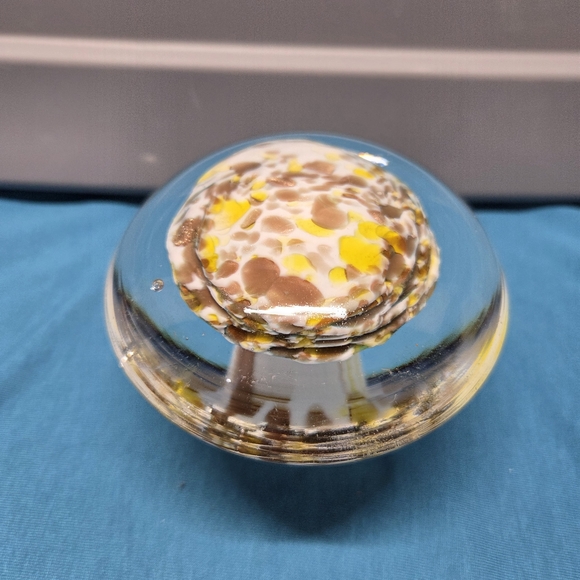 3" Hand Blown Glass Mushroom Paperweight or Table Decor - Picture 2 of 10